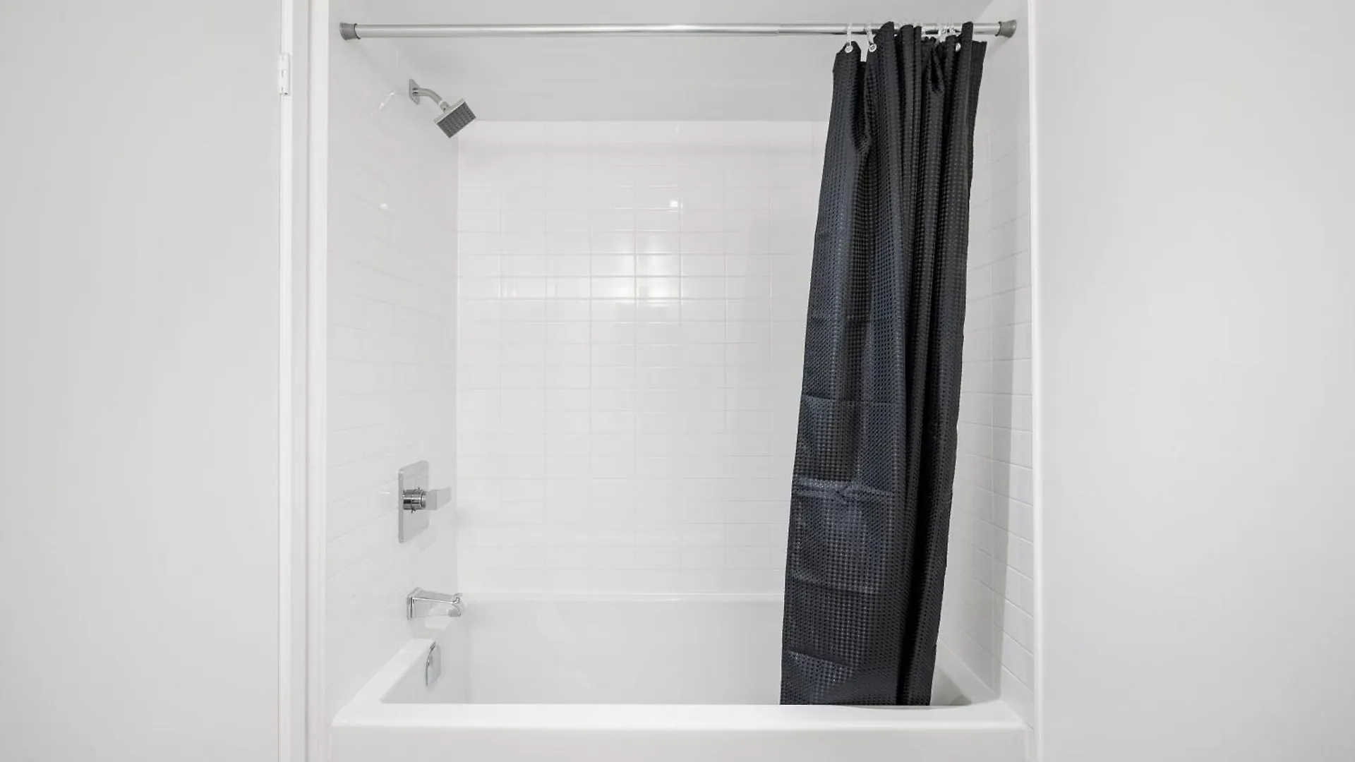 Lejlighed Sleek 1Br & Office Condo - Cn Tower, Skyline View Toronto